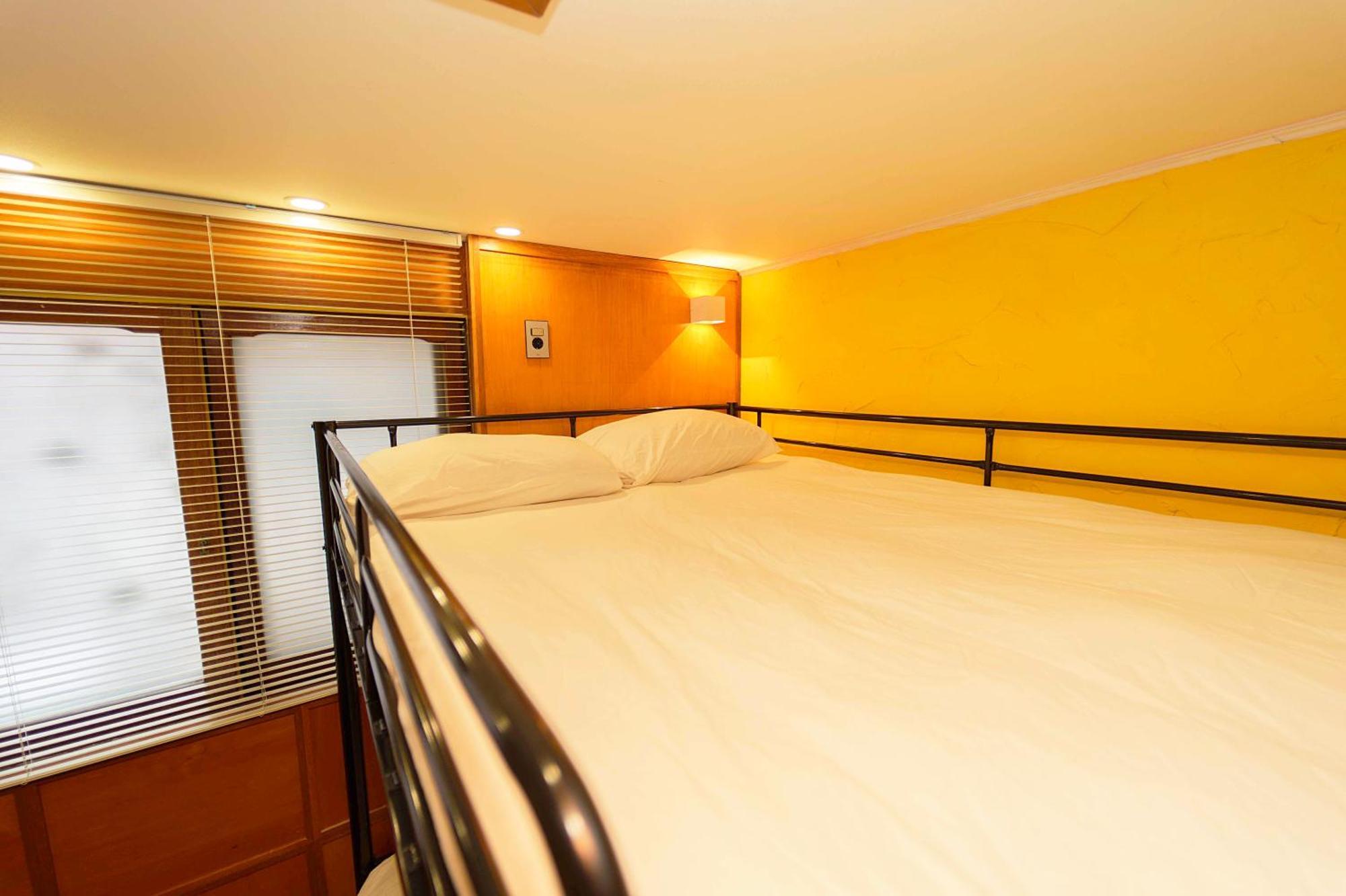 Apartment 2 - Gu&Anne House Seoul Hongdae Stn 5Rooms,4Bathroom