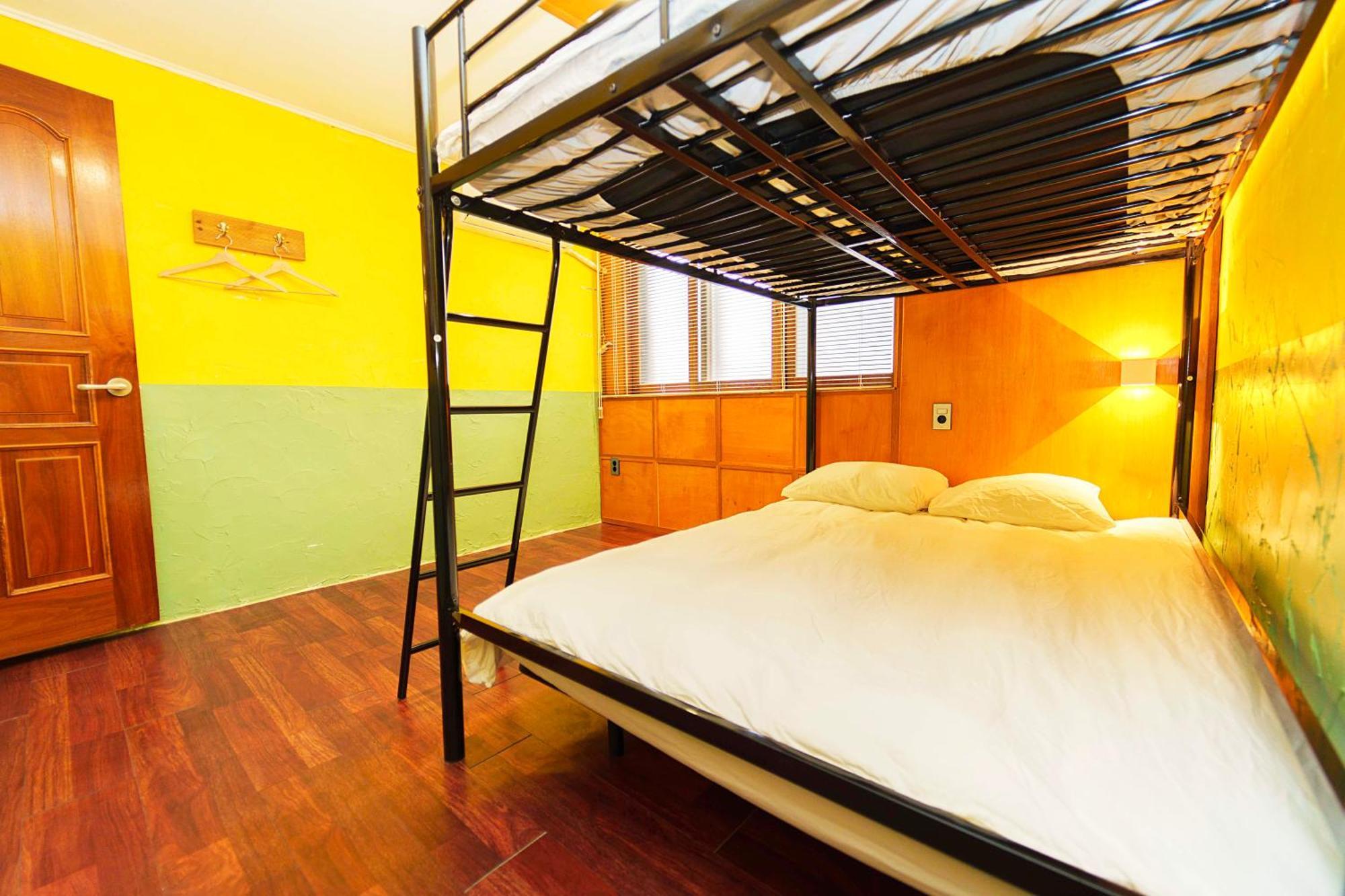 2 - Gu&Anne House Seoul Hongdae Stn 5Rooms,4Bathroom Apartment Seoul