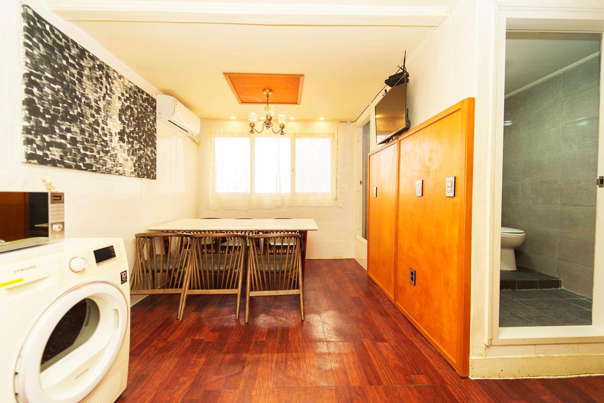 2 - Gu&Anne House Seoul Hongdae Stn 5Rooms,4Bathroom * Seoul