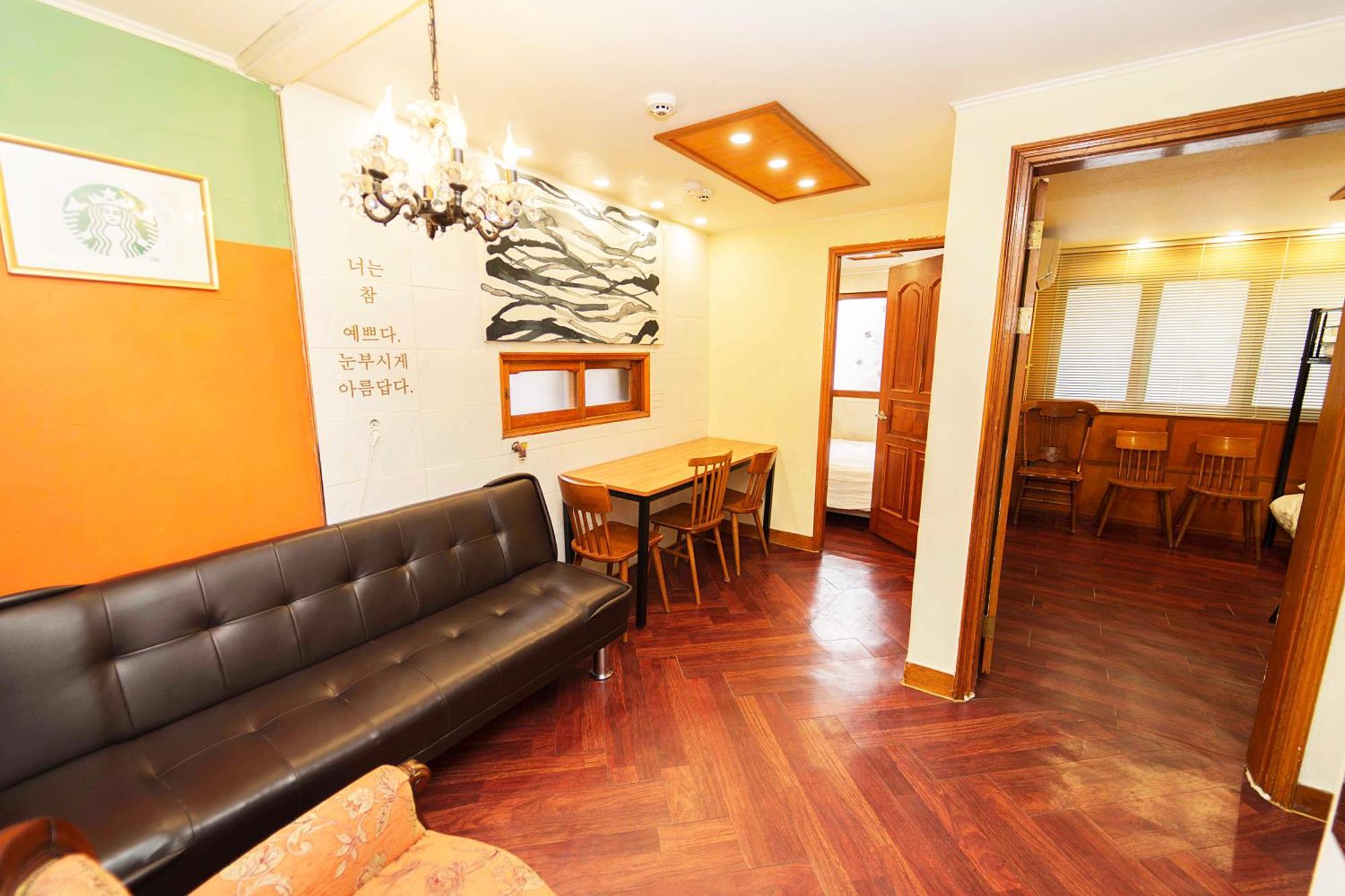 2 - Gu&Anne House Seoul Hongdae Stn 5Rooms,4Bathroom Apartment *